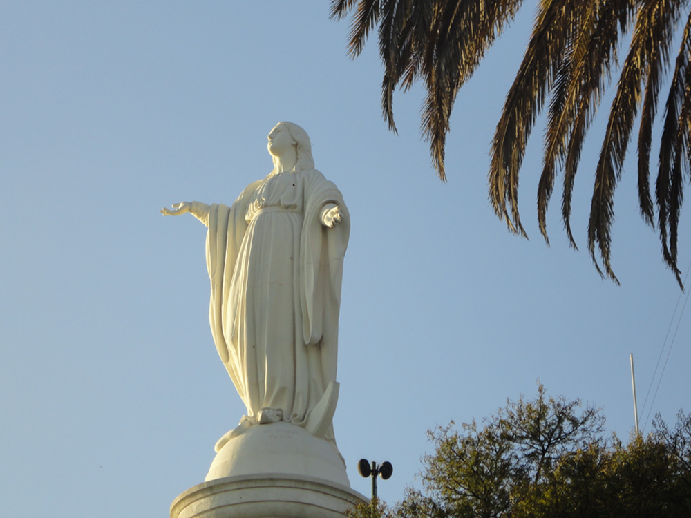 History tells that this Virgin was adored first by the taxi drivers at Santiago, then the entire city became devoted. She takes care of Santiago, watching it from the top of the Mt. Saint Cristobal.